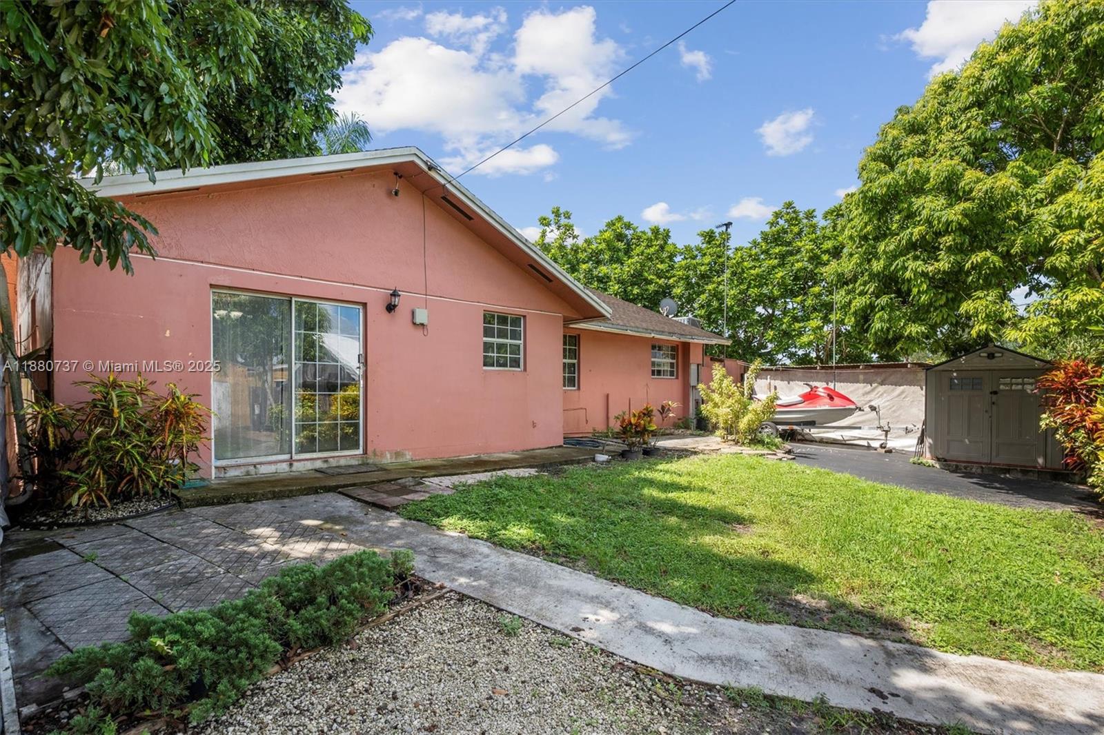 Bonanza Ranchos - Residential