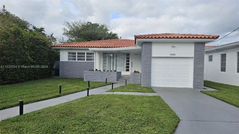 9348/9356 Byron Ave Surfside FL 33154