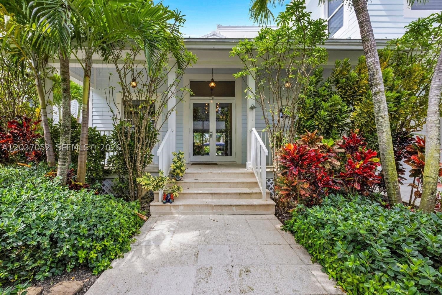 Photo 1 of 35 — 1074 NE Little River Dr, Miami, FL 33138