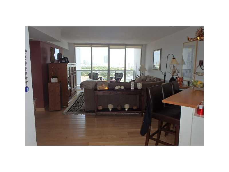 SUNSET HARBOUR NORTH COND - Residential Lease