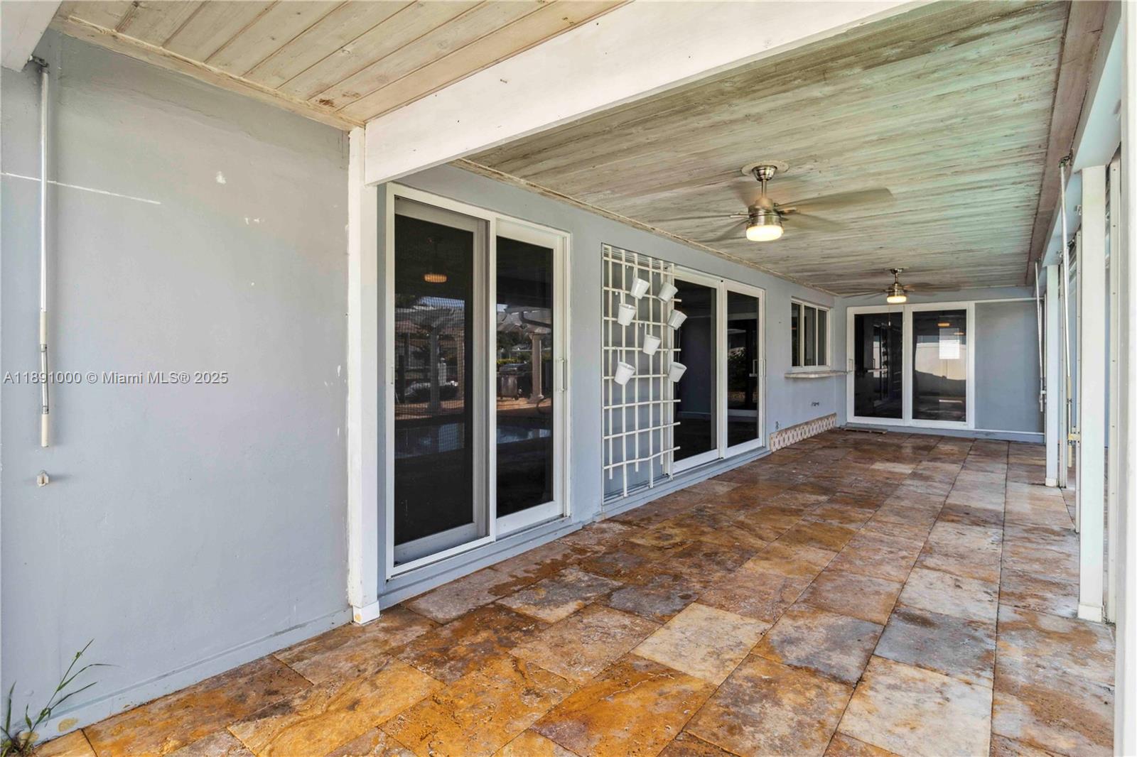 HARBOR VILLAGE SEC F - Residential Lease