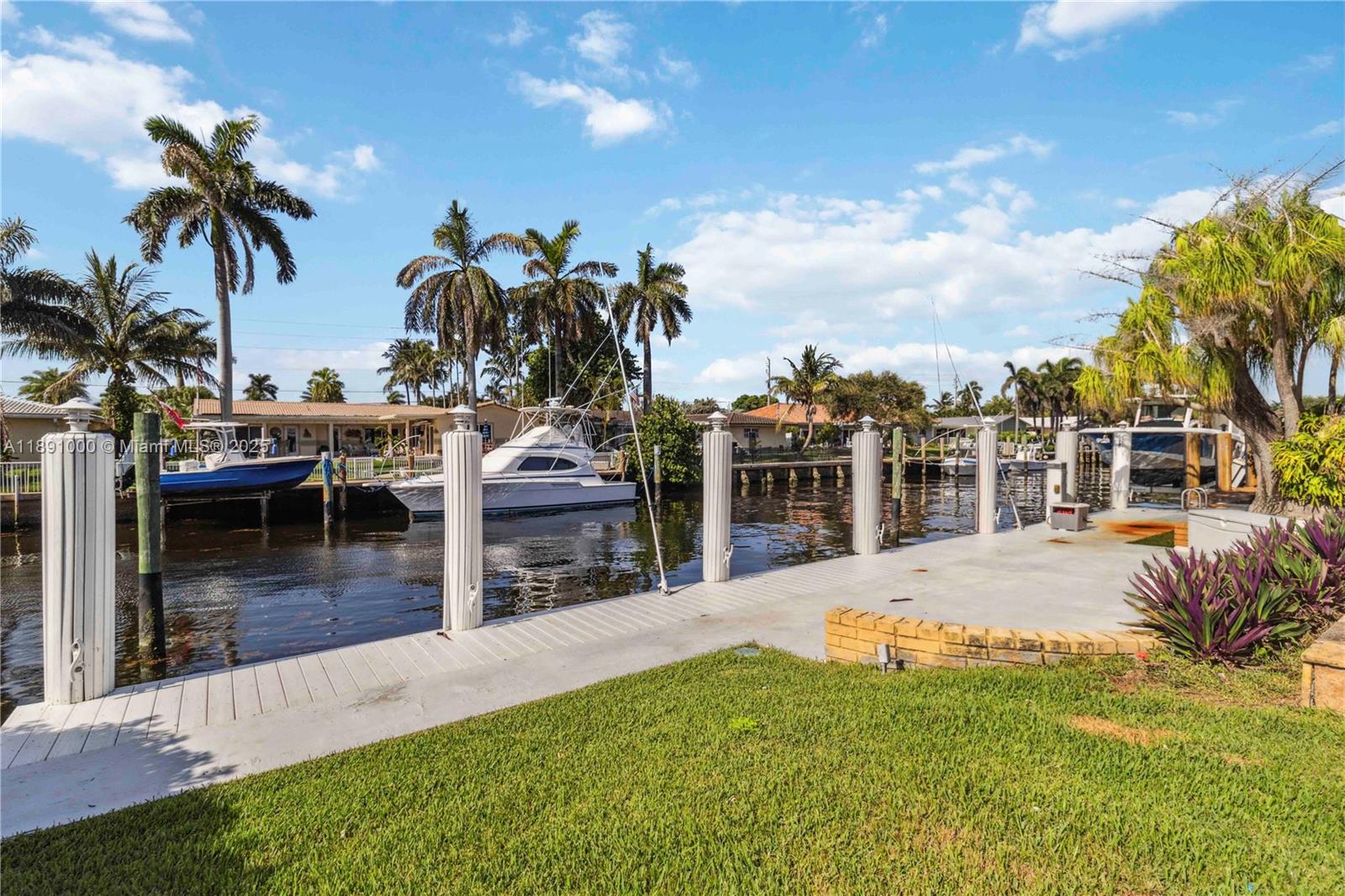 HARBOR VILLAGE SEC F - Residential Lease