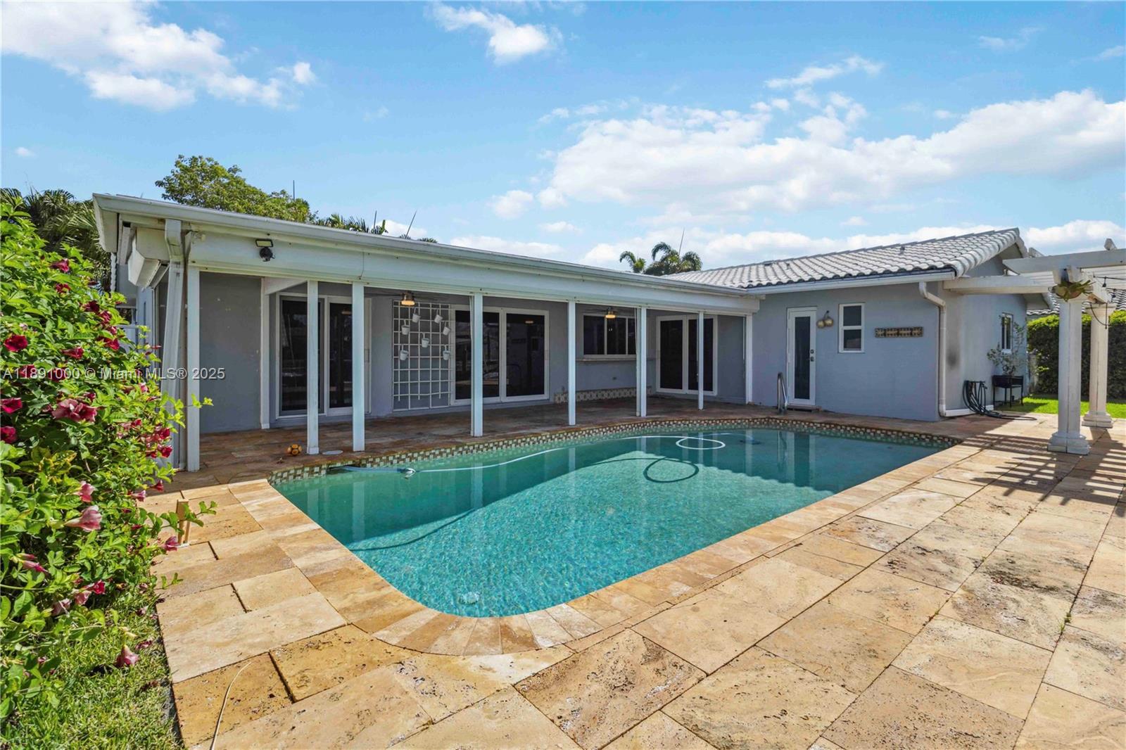 HARBOR VILLAGE SEC F - Residential Lease