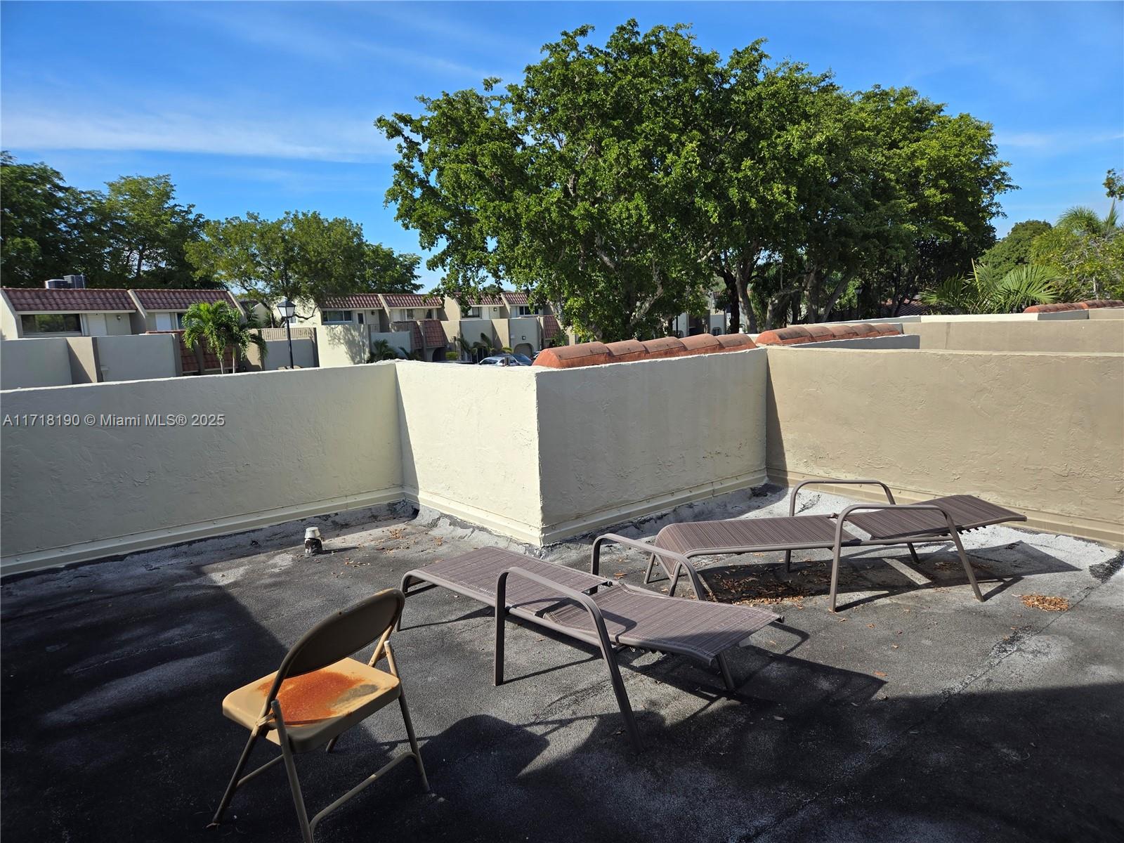 LAS HACIENDAS TOWNHOUSE C - Residential