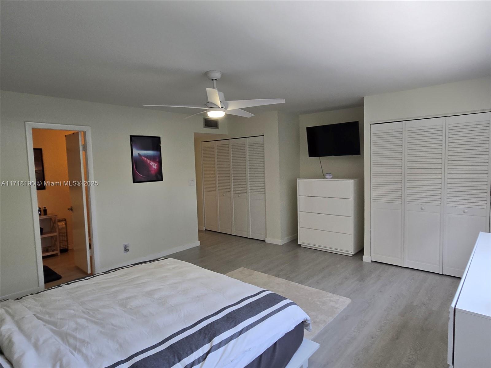 LAS HACIENDAS TOWNHOUSE C - Residential