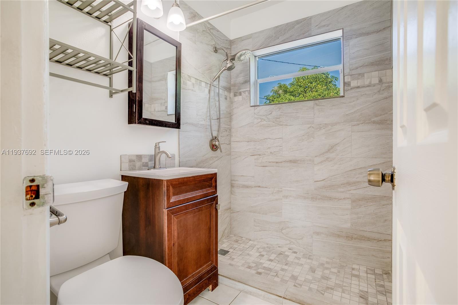 ROOSEVELT ESTATES - Residential