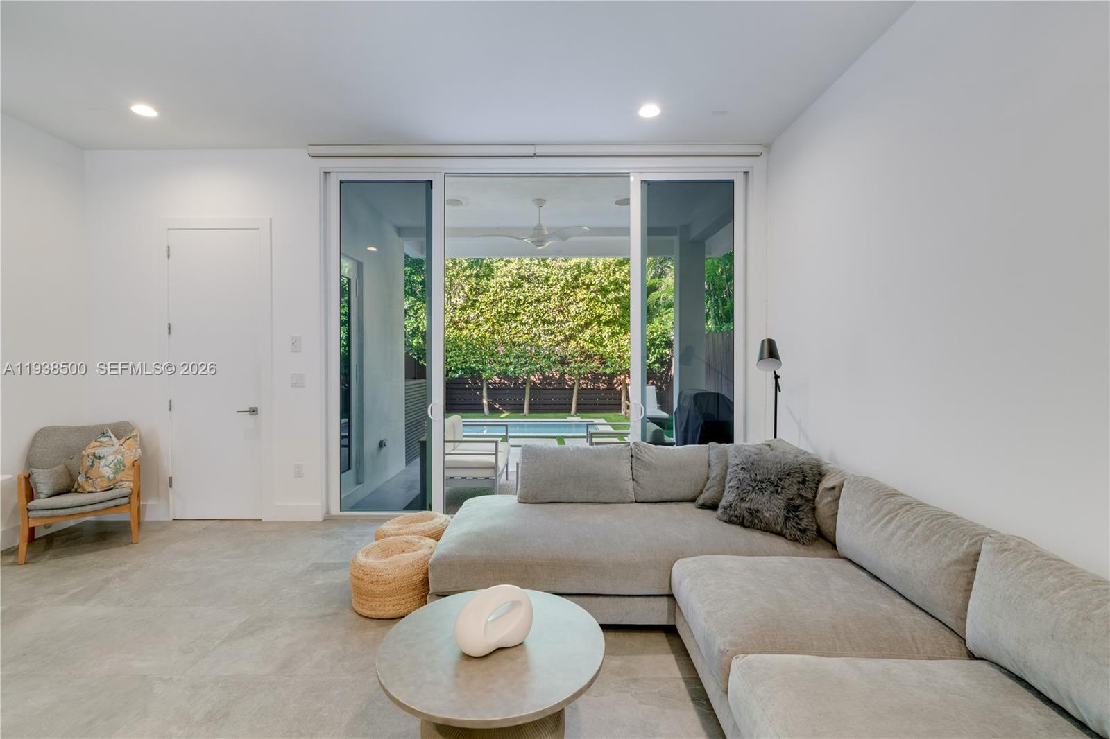 3072-3074 INDIANA ST COND - Residential