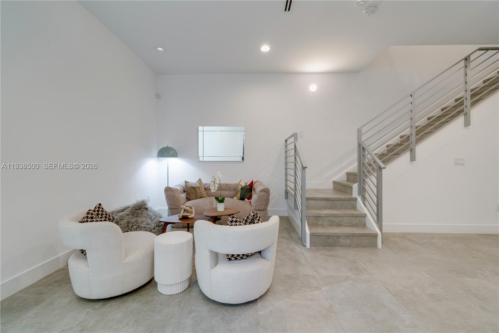 3072-3074 INDIANA ST COND - Residential