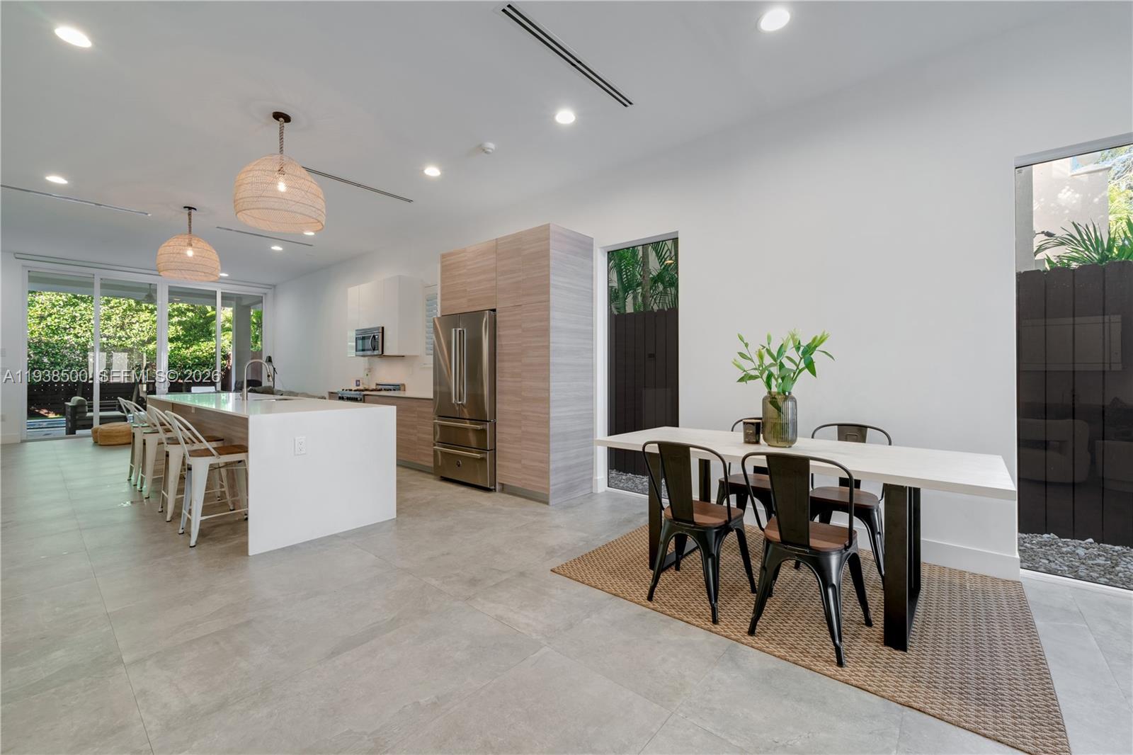 3072-3074 INDIANA ST COND - Residential