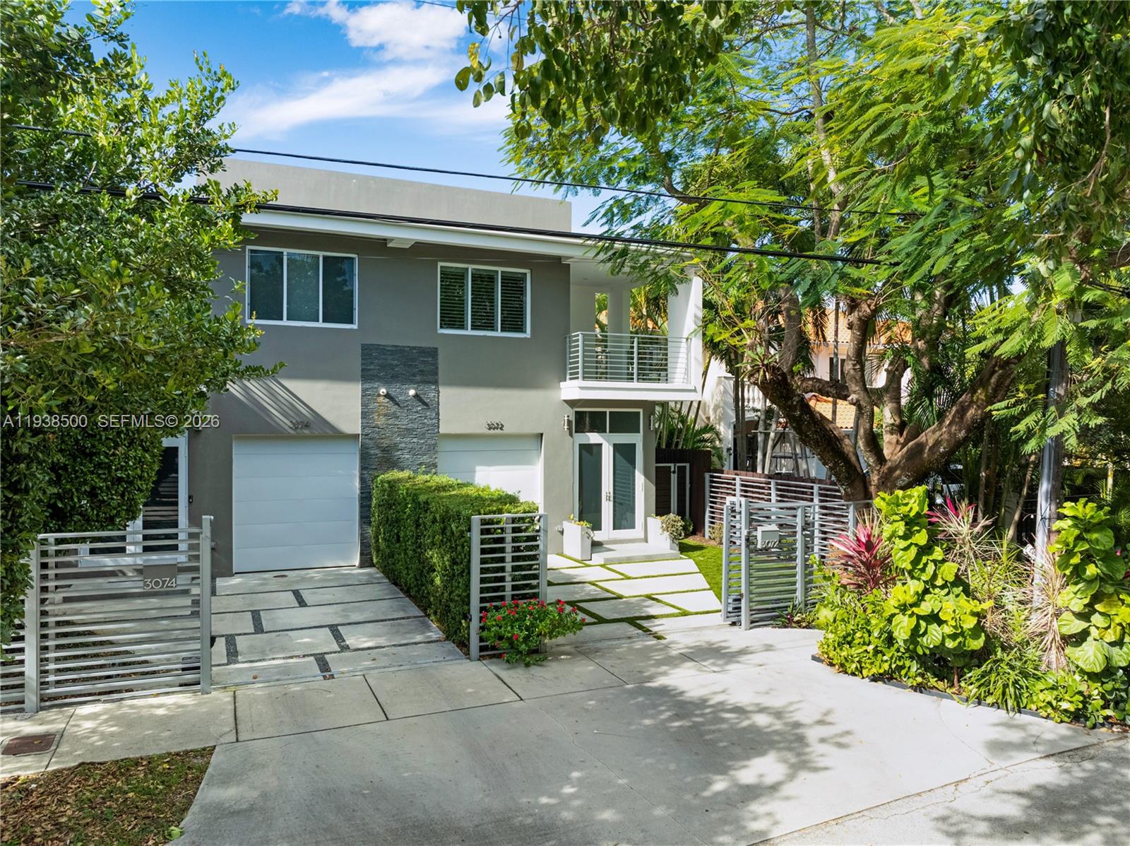 3072-3074 INDIANA ST COND - Residential