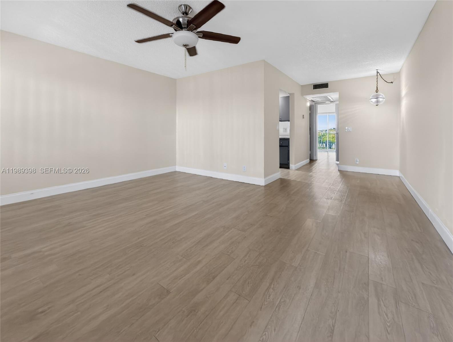 NEW HAMPTON AT CENTURY VI - Residential