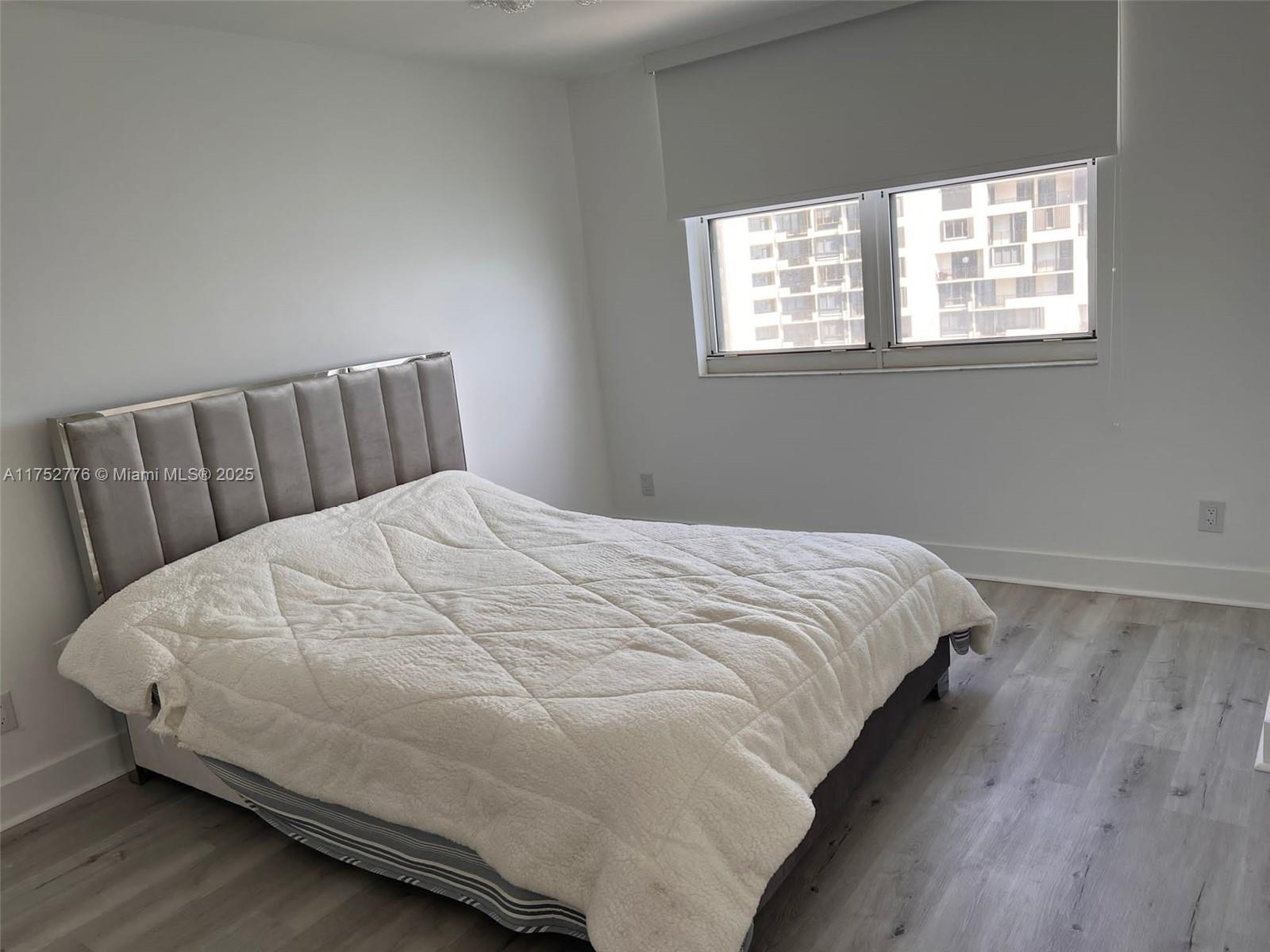 ISOLA CONDO - Residential Lease