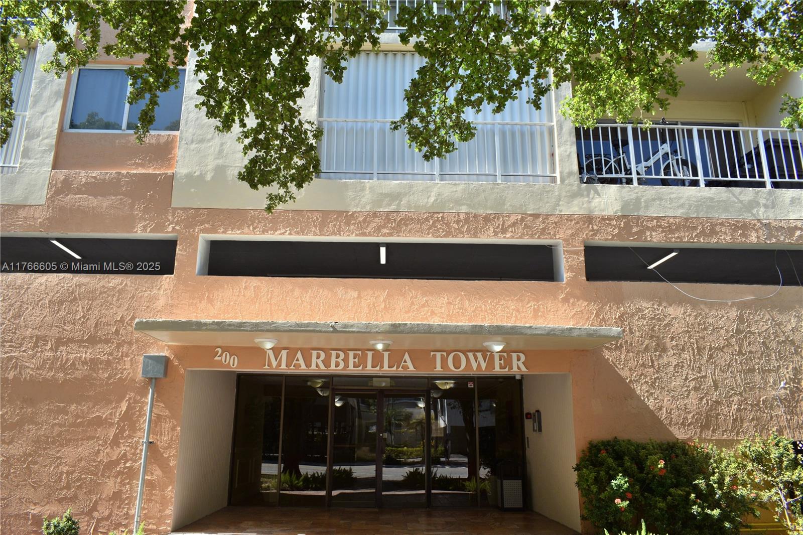 MARBELLA TOWER CONDO - Residential