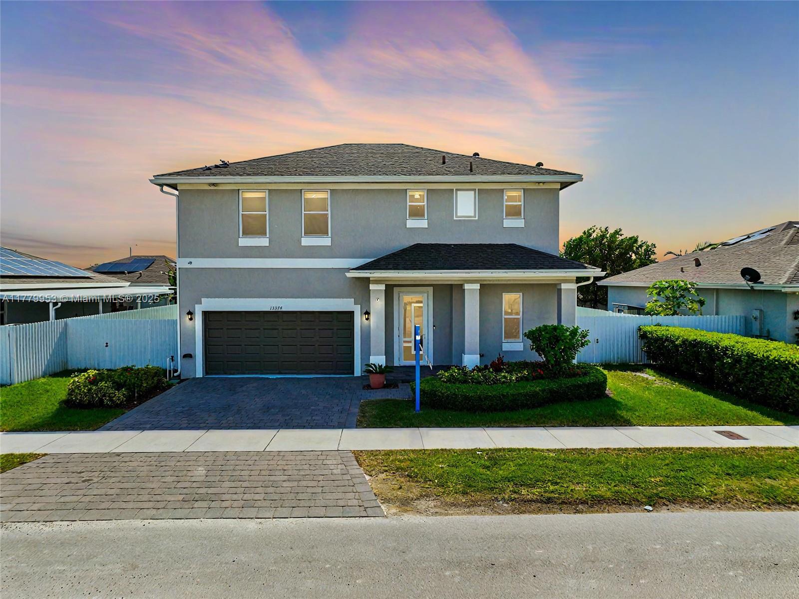 Property for Sale at 13374 Sw 274th St, Homestead, Miami-Dade County, Florida - Bedrooms: 4 
Bathrooms: 4  - $650,000
