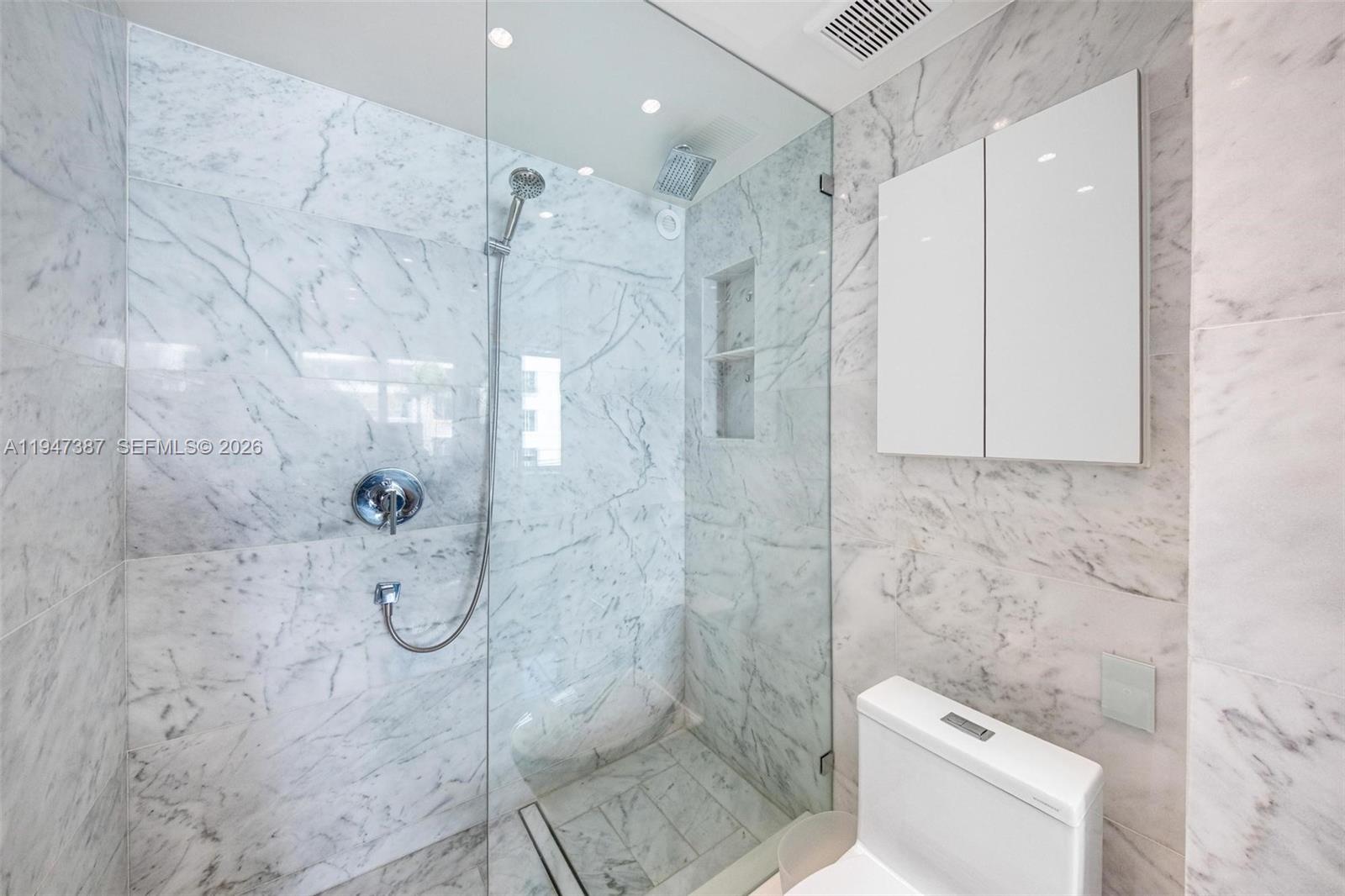 BELLE ISLE - Residential