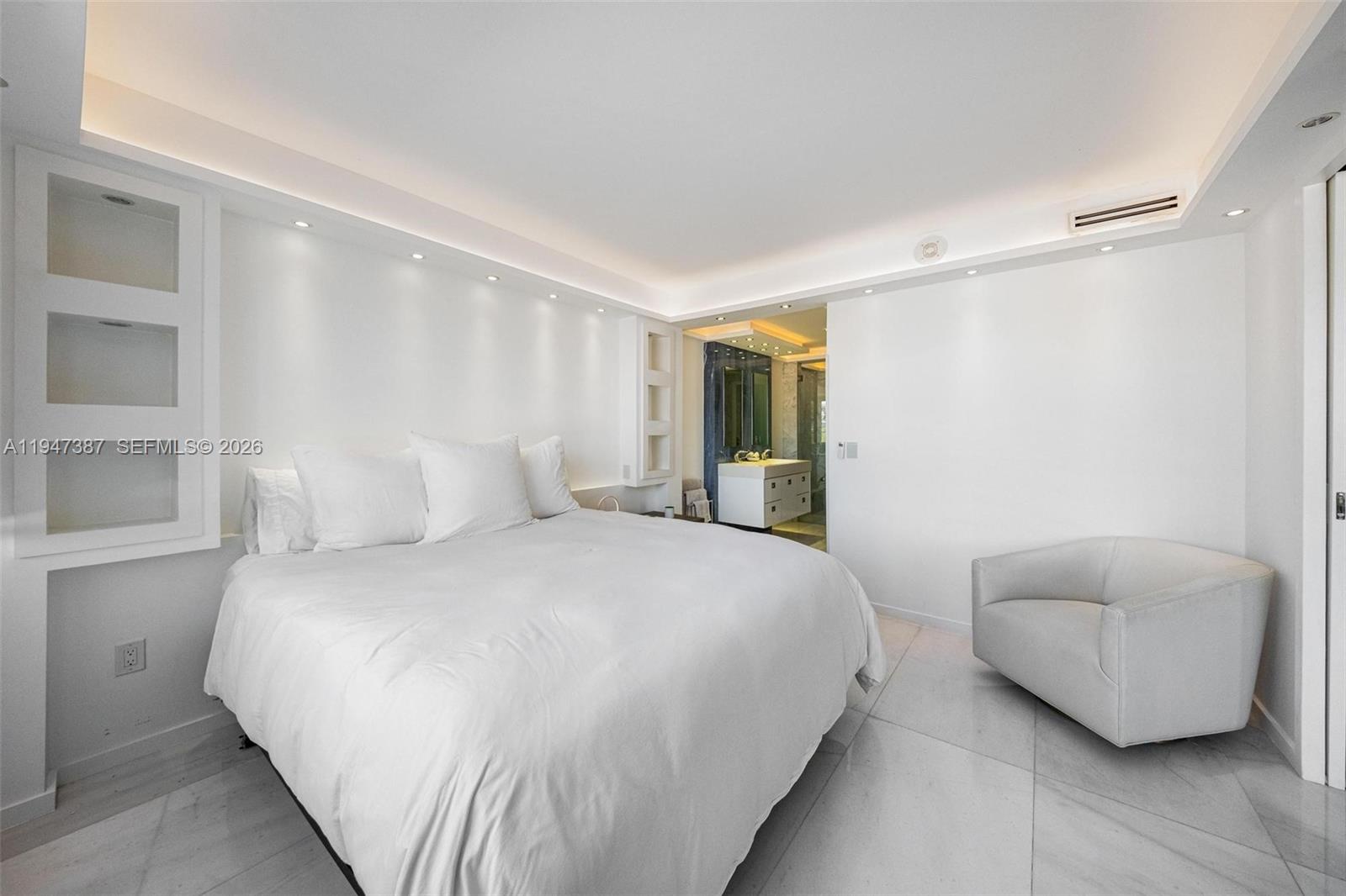 BELLE ISLE - Residential