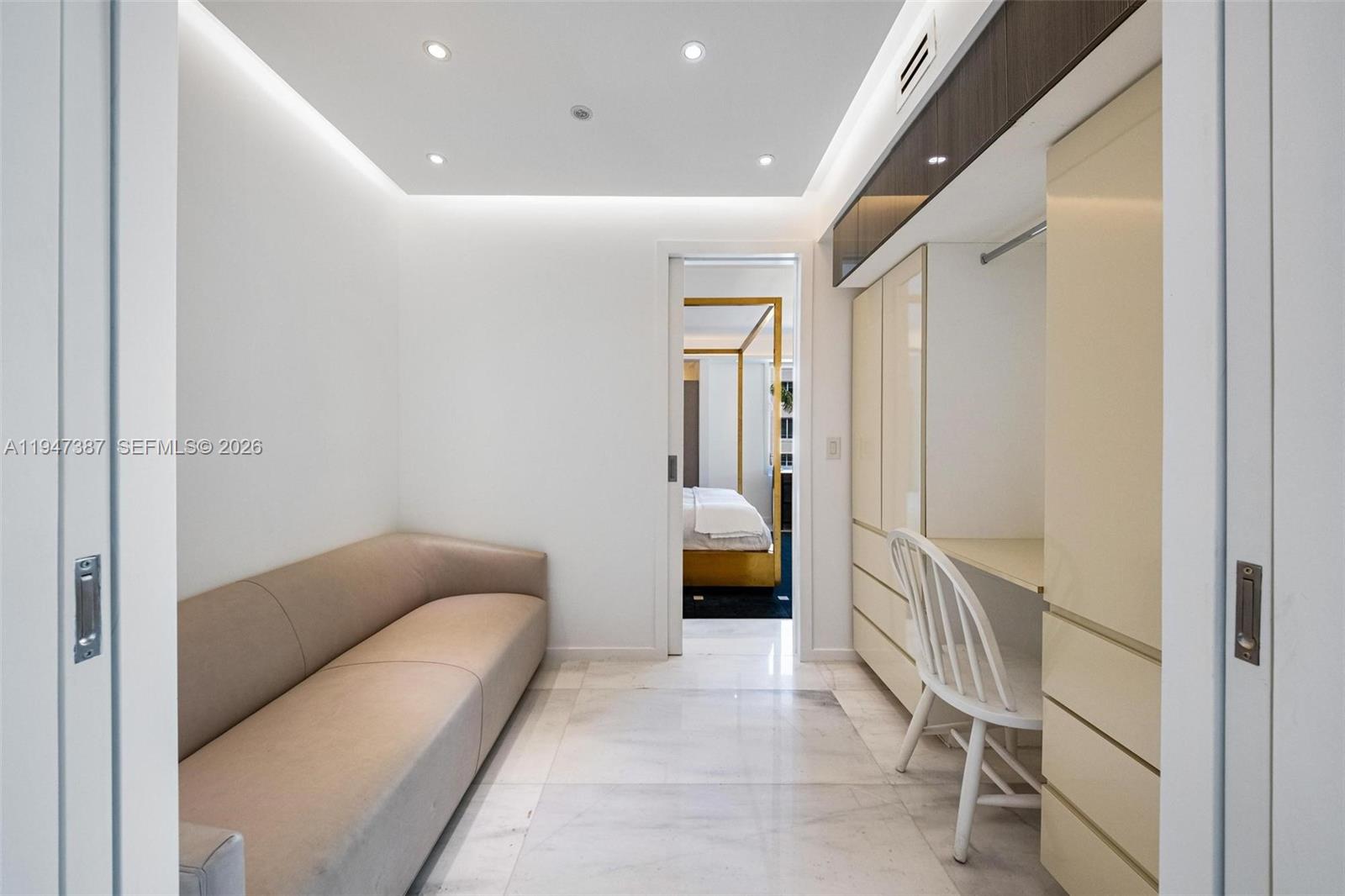 BELLE ISLE - Residential