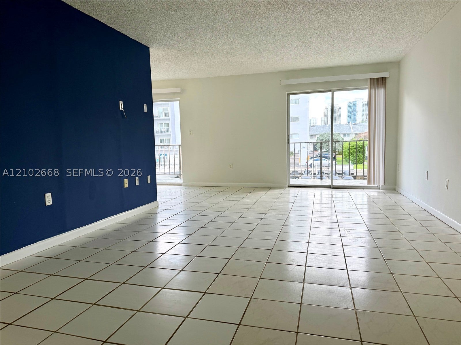 3665 NE 167th St 204