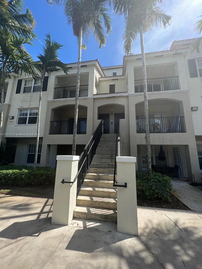 Rental Property at 5920 W Sample Rd 303, Coral Springs, Broward County, Florida - Bedrooms: 3 
Bathrooms: 2  - $2,650 MO.