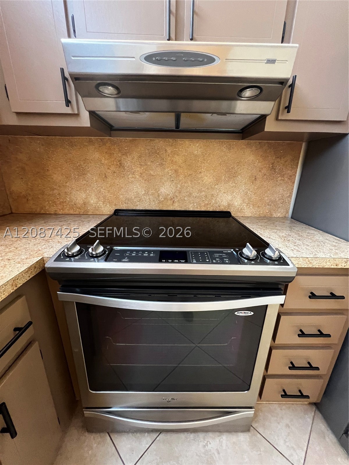 12035 NE 2nd Ave A302