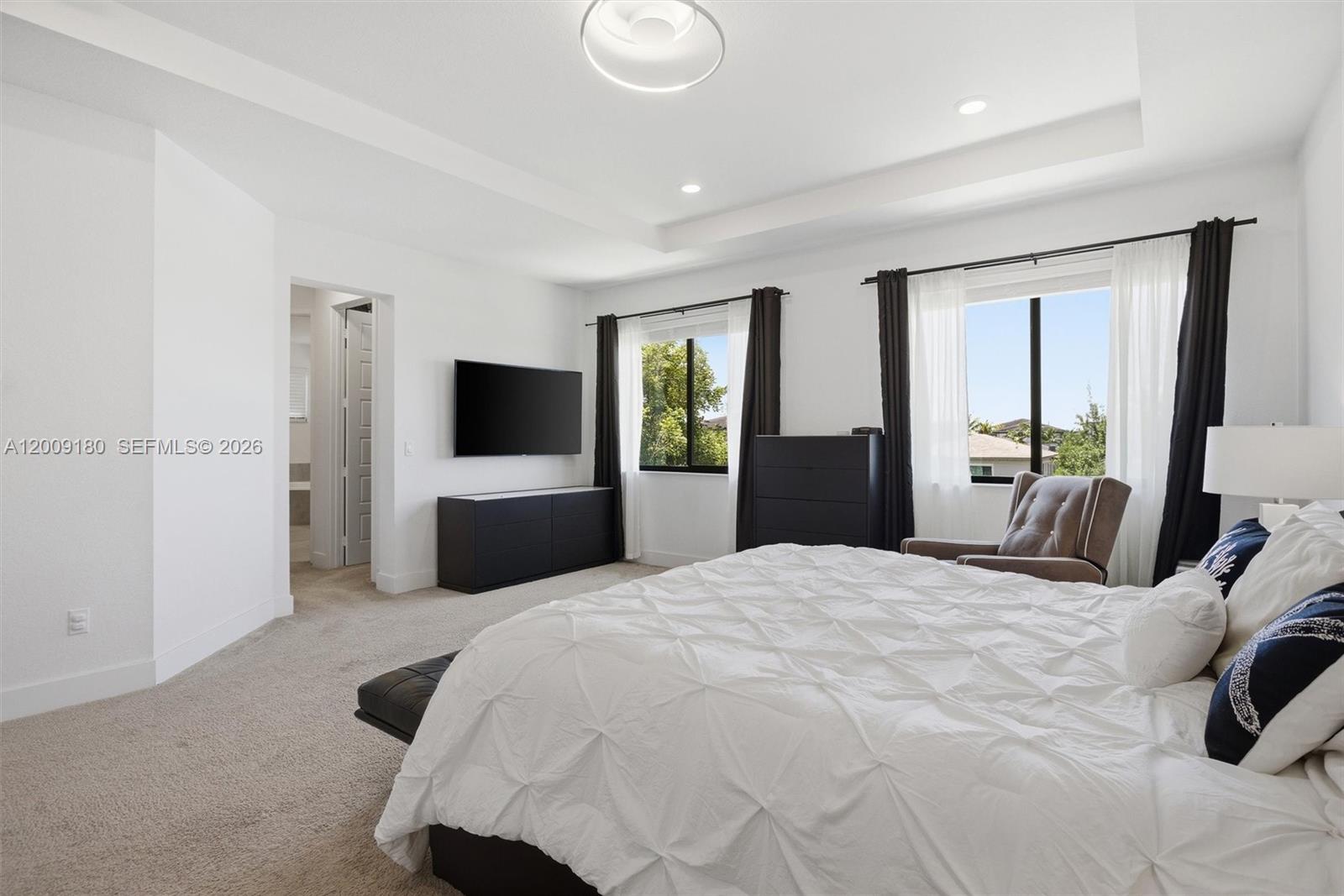CASCATA AT MIRALAGO - Residential