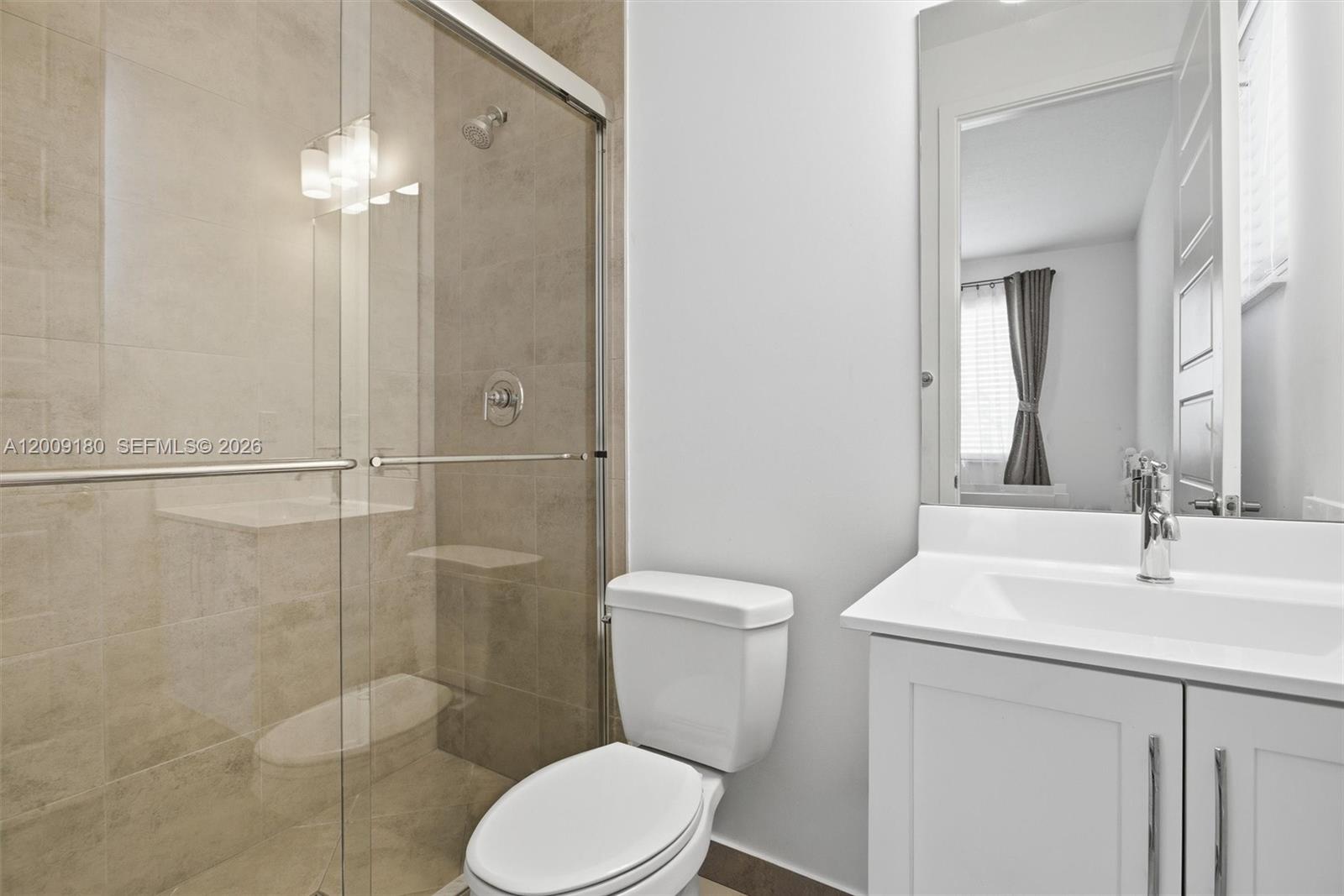 CASCATA AT MIRALAGO - Residential