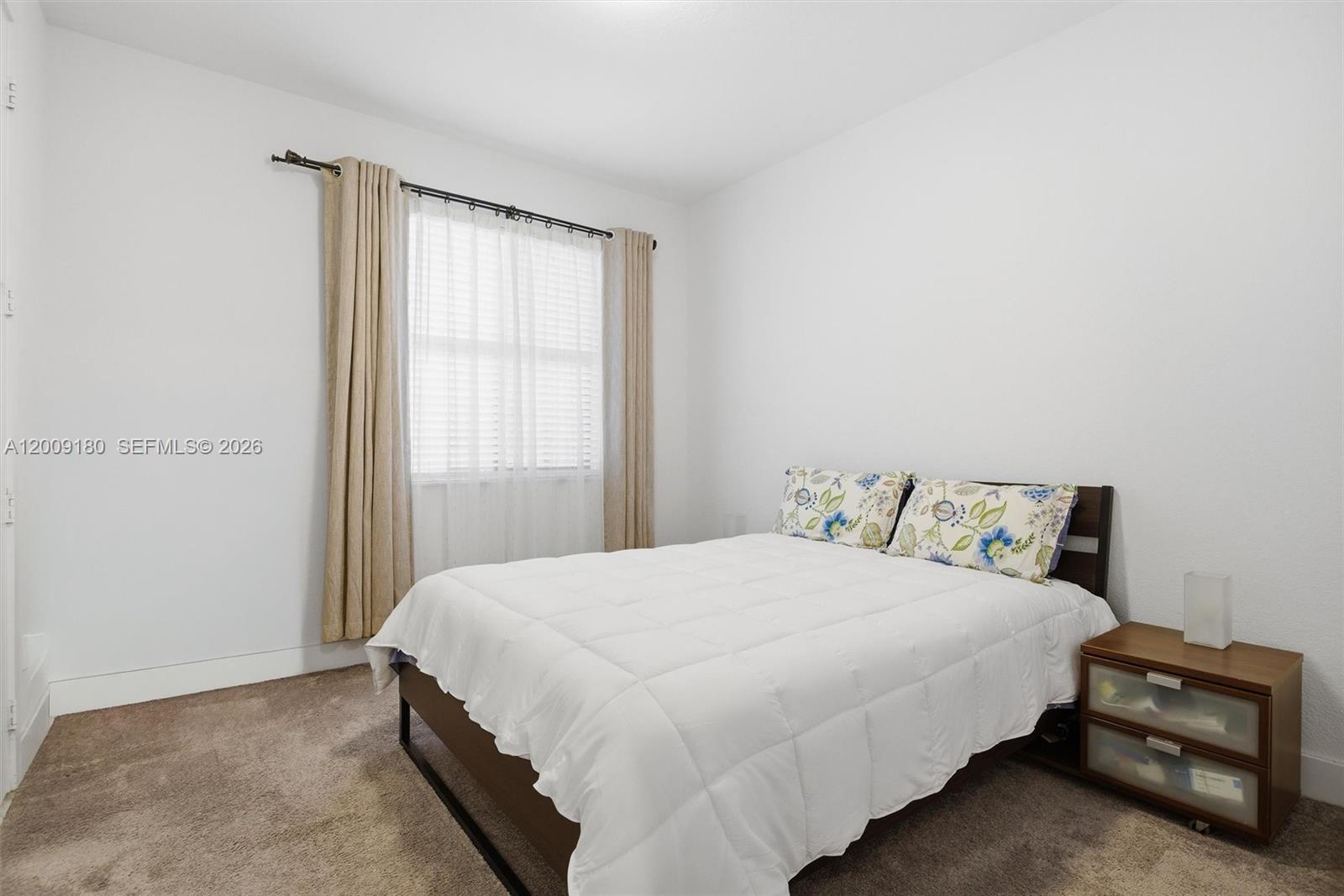 CASCATA AT MIRALAGO - Residential