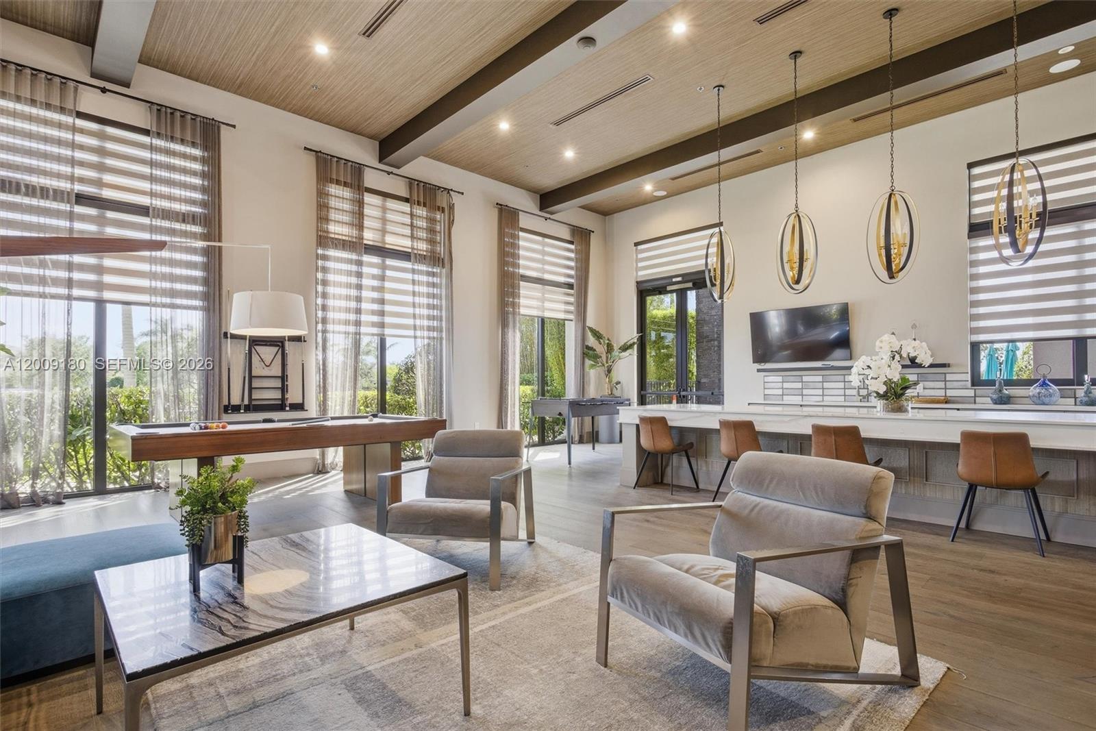 CASCATA AT MIRALAGO - Residential