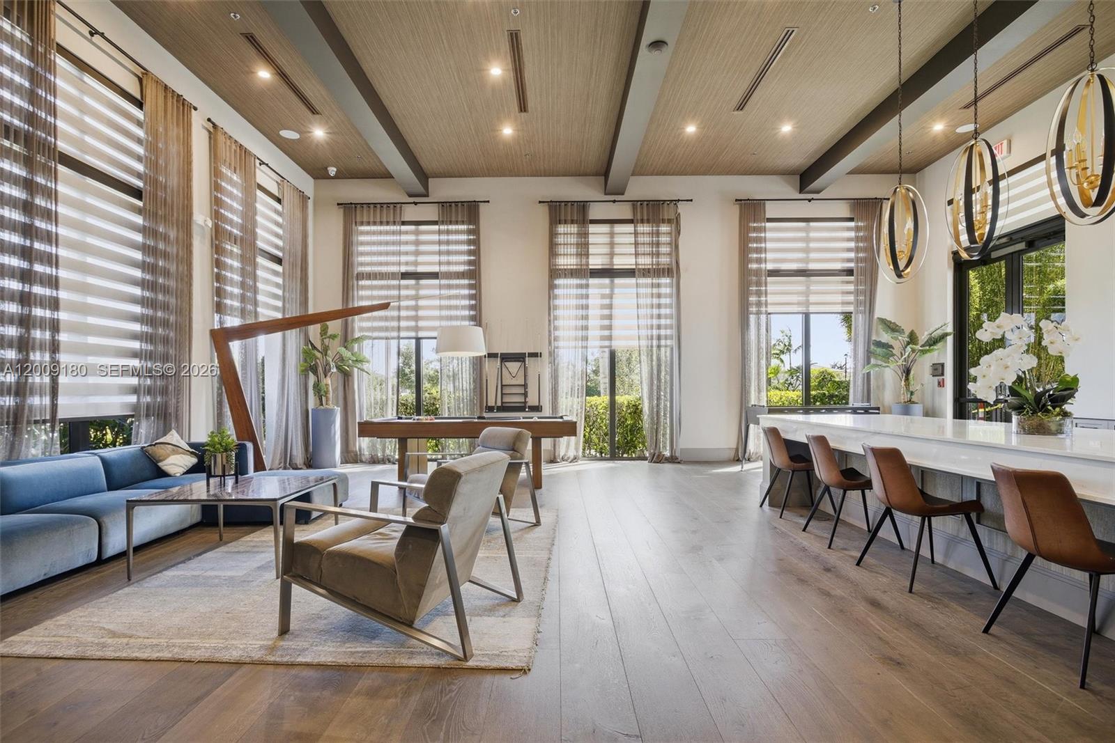 CASCATA AT MIRALAGO - Residential