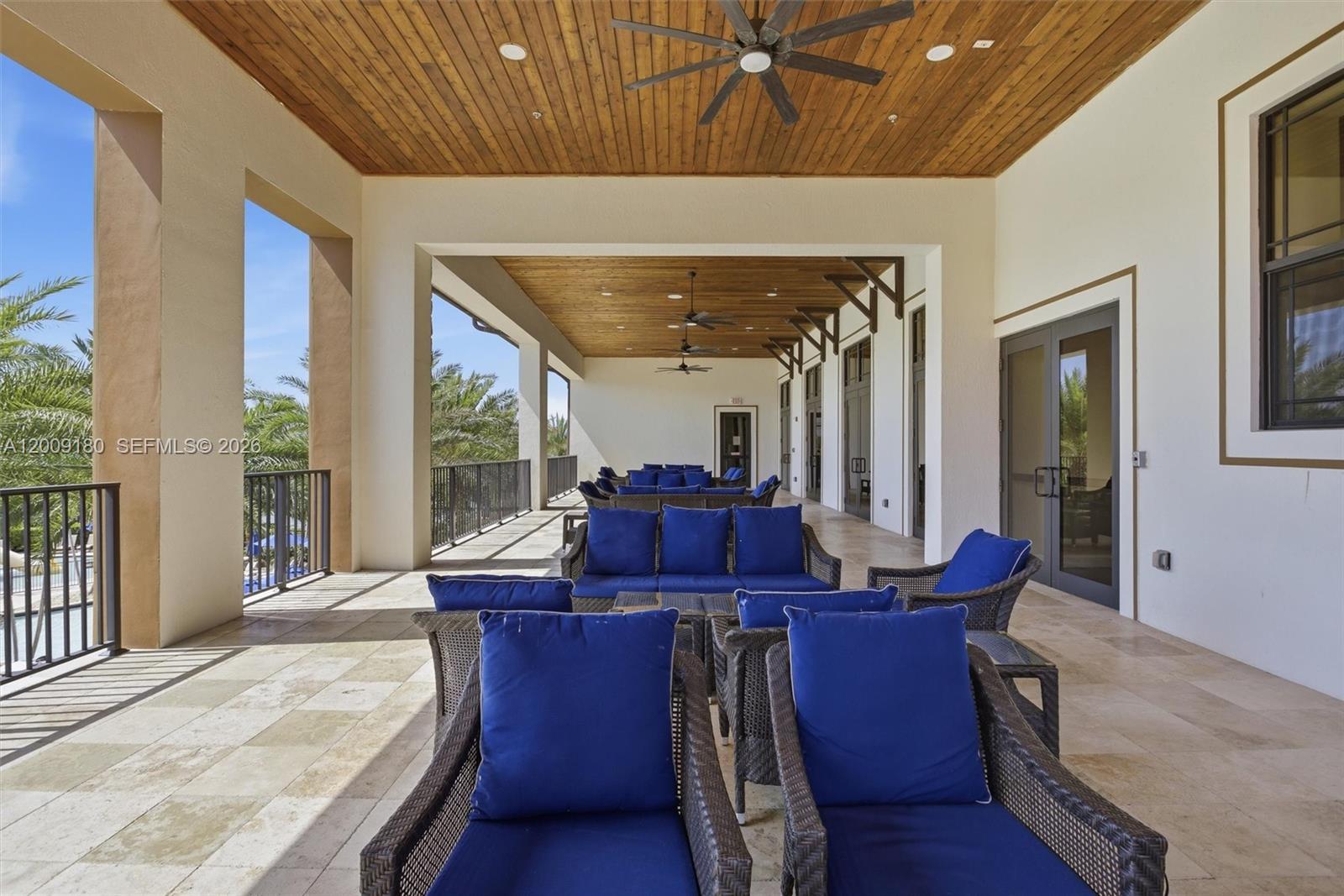 CASCATA AT MIRALAGO - Residential