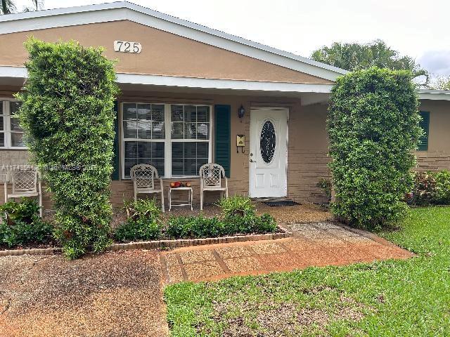 725 NW 30th St