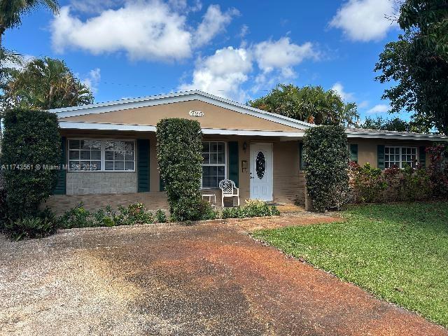 725 NW 30th St