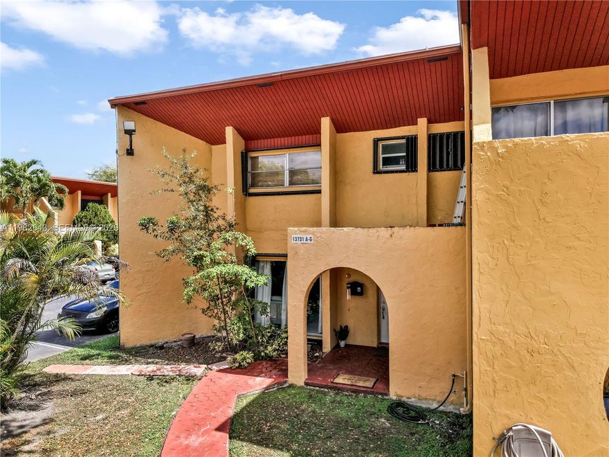 This beautiful two-story corner townhome offers 3 bedrooms and 2.5 bathrooms located in the prime location of Kendall is within walking distance of shops, restaurants, and entertainment. It features a large living and dining area, two assigned parking spaces, and a private patio. Upstairs, the spacious master bedroom includes an ensuite full bath, a covered balcony, and two walk-in closets, while two additional generously sized bedrooms and another full bath complete the second floor. The association has strong reserve funds, making conventional mortgage approval straightforward. Come view this property and make it yours today!