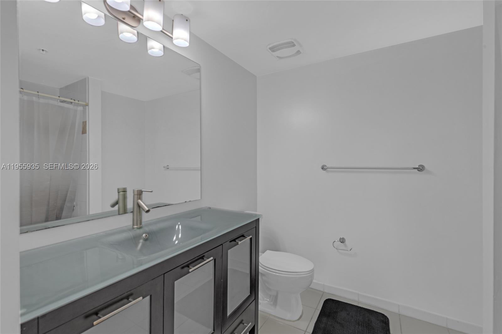 TERRAZAS RIVERPARK VILLAG - Residential