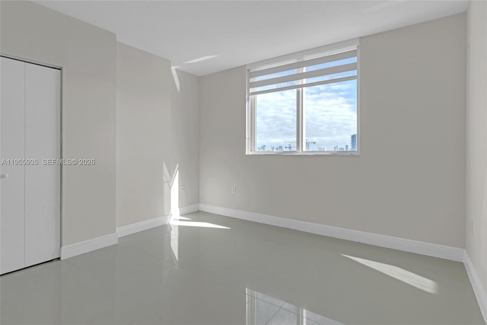 TERRAZAS RIVERPARK VILLAG - Residential