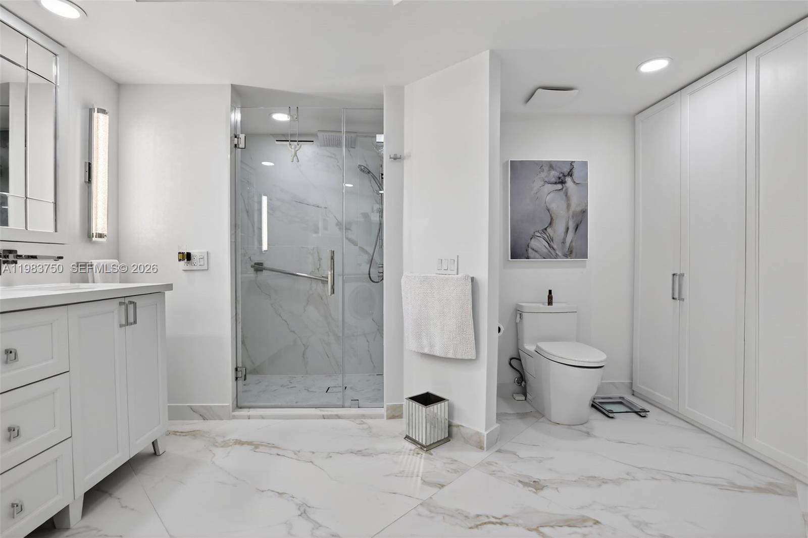 2800 ISL BLVD WILLIAMS IS - Residential