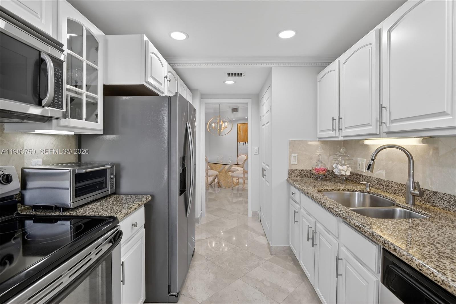 2800 ISL BLVD WILLIAMS IS - Residential