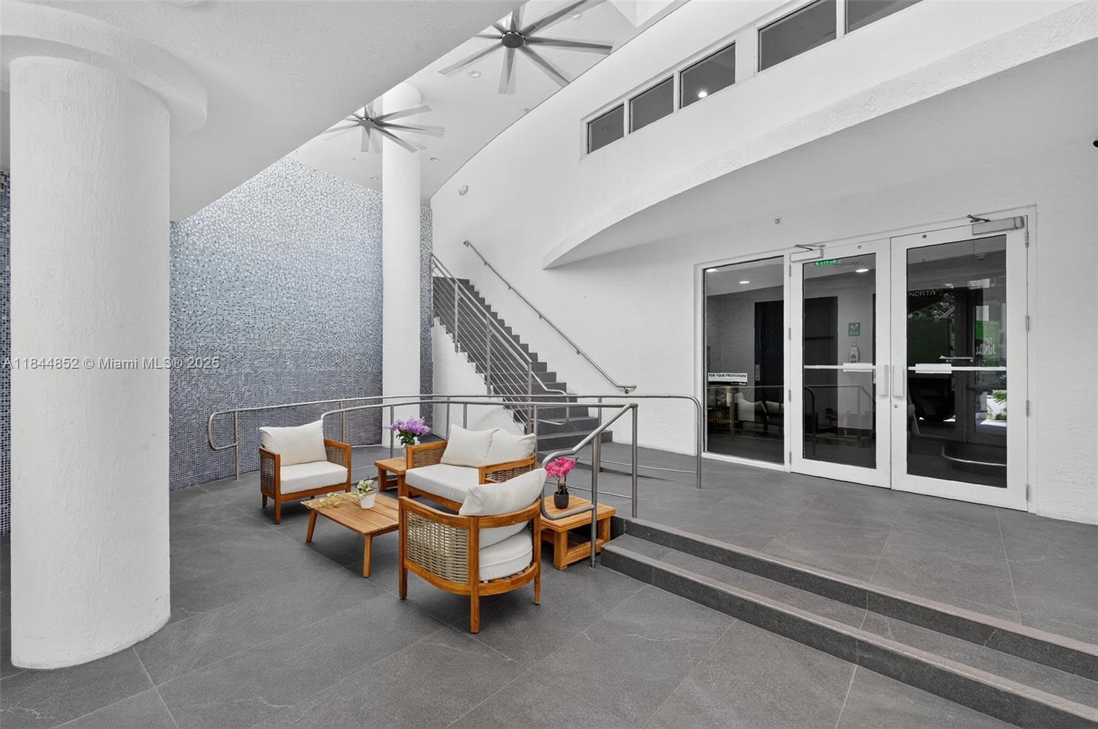 NAUTICA CONDO - Residential