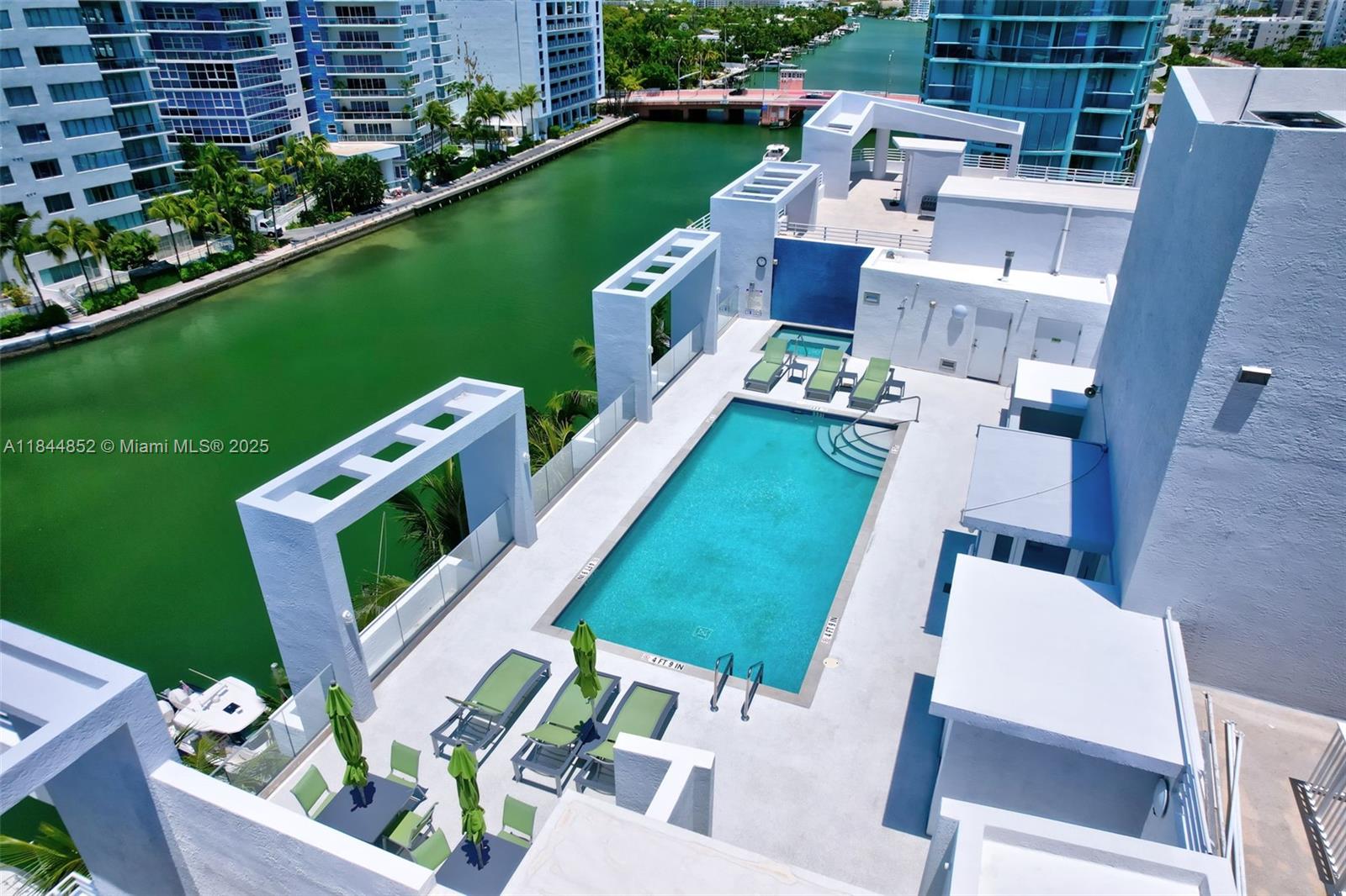 NAUTICA CONDO - Residential