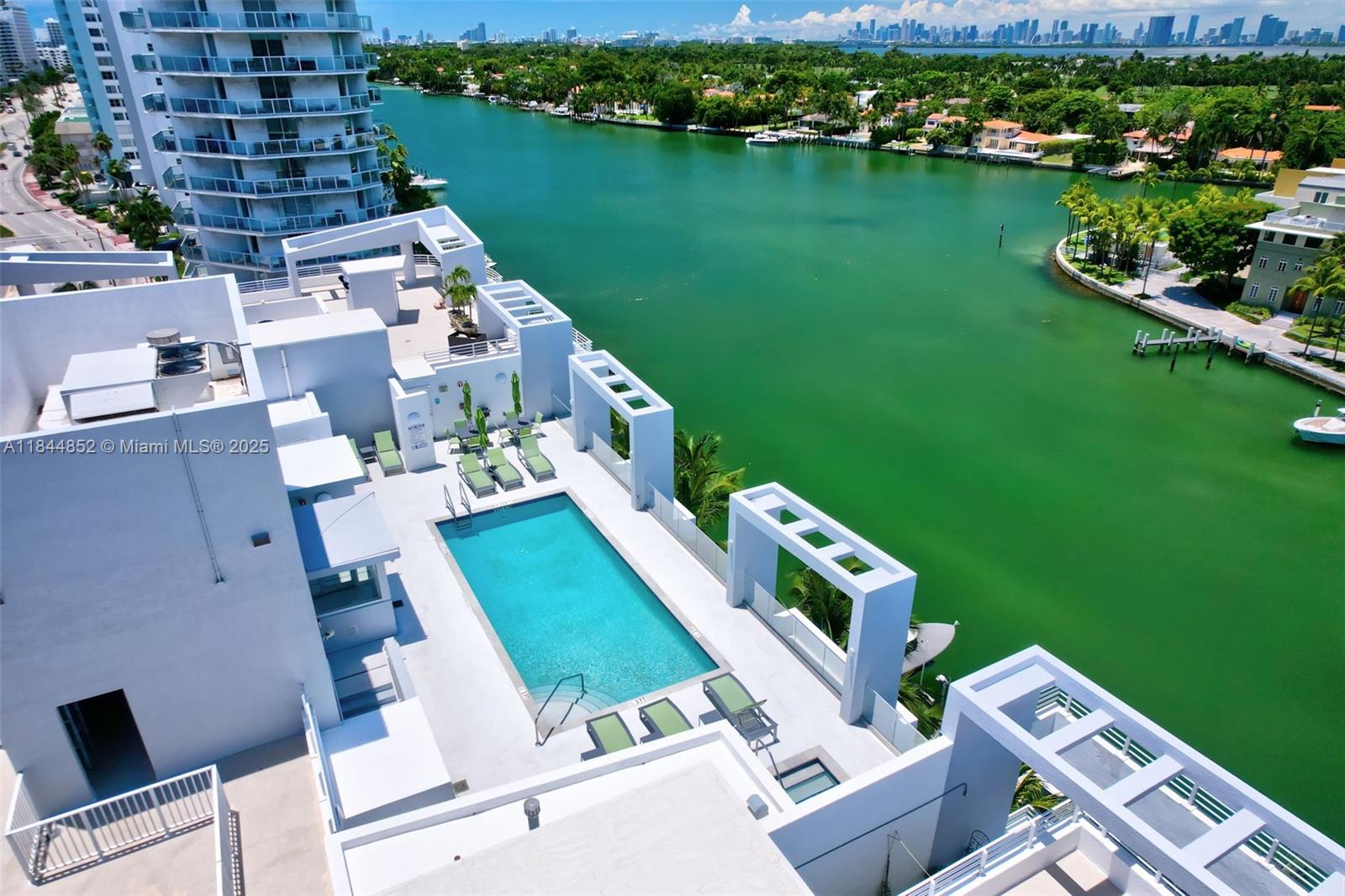 NAUTICA CONDO - Residential