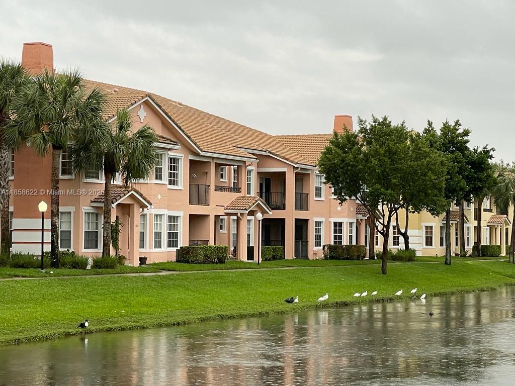 Beautiful 3-Bedroom Lakefront Condo – Move-In Ready! This private second-floor unit offers 3 bedrooms, 2 baths, bright open spaces, and ceramic floors throughout. Enjoy in-unit laundry, plenty of natural light, and complete privacy. Located in a gated community with 24/7 security and full amenities—gym, tennis courts, clubhouse, pool, and more!