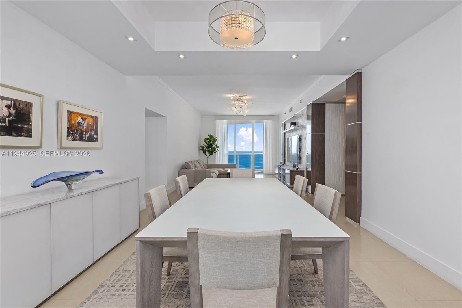 TDR TOWER I CONDO - Residential