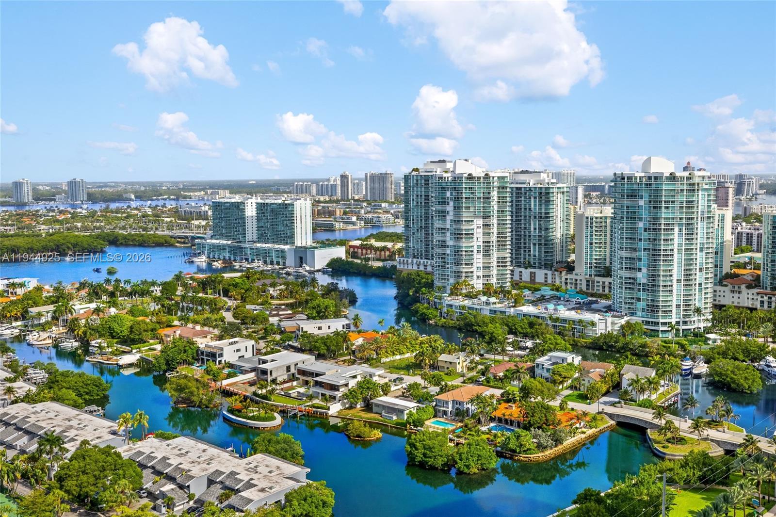 TDR TOWER I CONDO - Residential