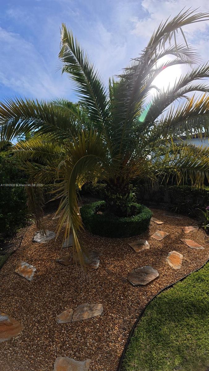 VILHEN DRIVE ESTATES - Residential