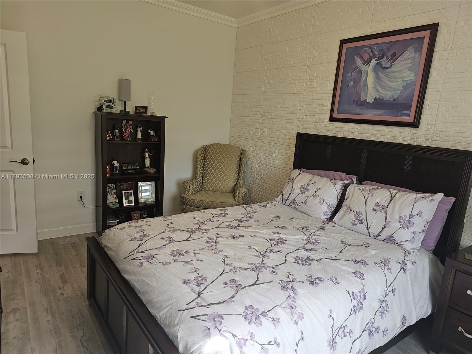 VILHEN DRIVE ESTATES - Residential