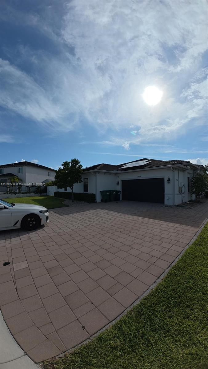 VILHEN DRIVE ESTATES - Residential