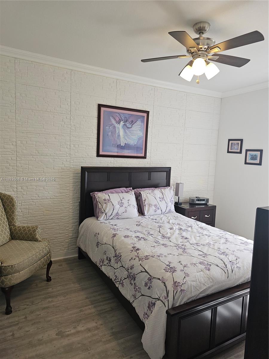 VILHEN DRIVE ESTATES - Residential