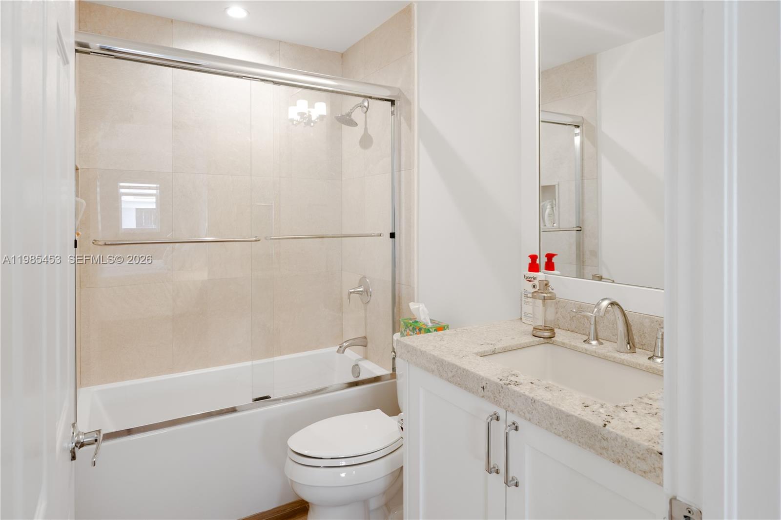 TUSCANY ESTATES AND VILLA - Residential Lease