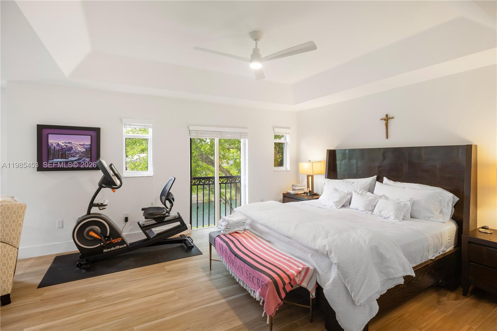 TUSCANY ESTATES AND VILLA - Residential Lease