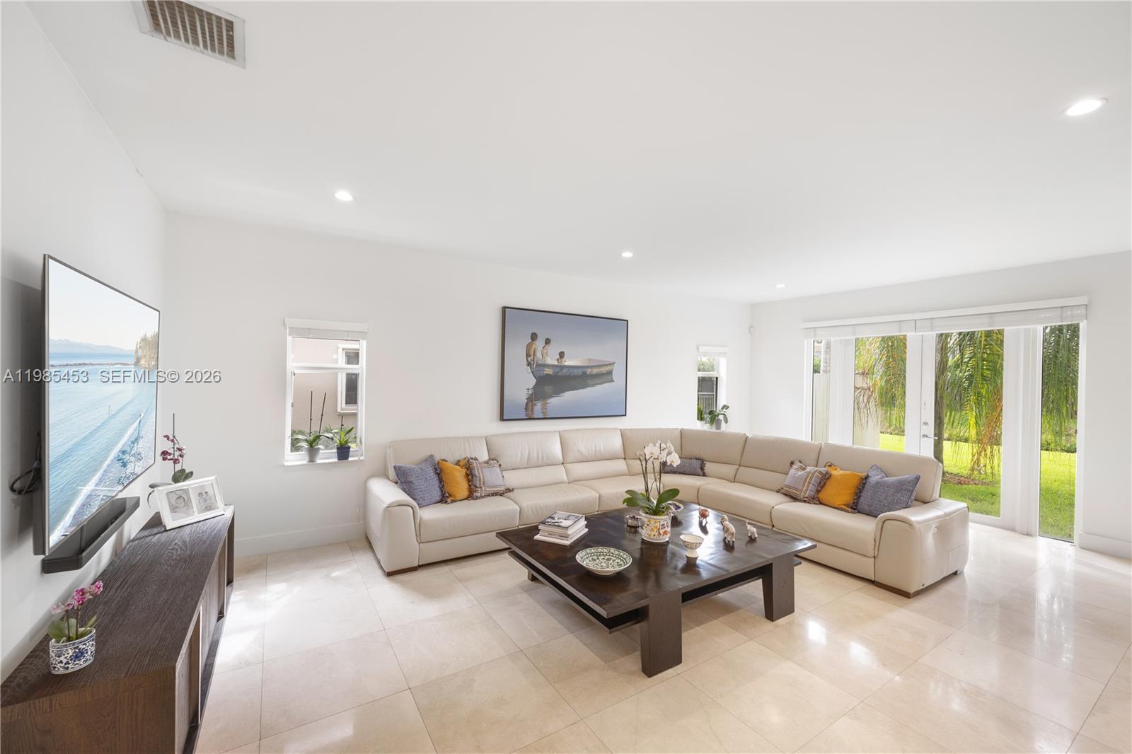 TUSCANY ESTATES AND VILLA - Residential Lease